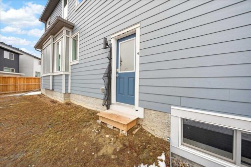 318 Walcrest Way Se, Calgary, AB - Outdoor With Exterior