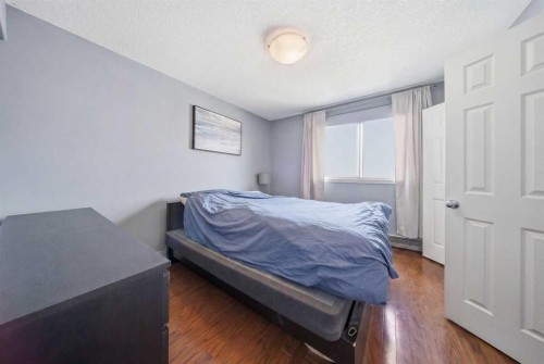 401-525 22 Avenue Sw, Calgary, AB - Indoor Photo Showing Bedroom