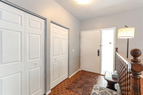 824 Whitemont Drive Ne, Calgary, AB - Indoor Photo Showing Other Room