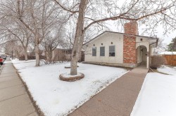 824 Whitemont Drive NE Calgary, AB T1Y 3N1