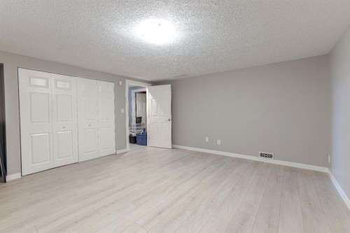 824 Whitemont Drive Ne, Calgary, AB - Indoor Photo Showing Other Room