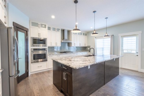 148 Baysprings Court SW Airdrie, AB T4B 3X7