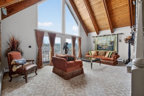 102 West Terrace Crescent, Cochrane, AB 