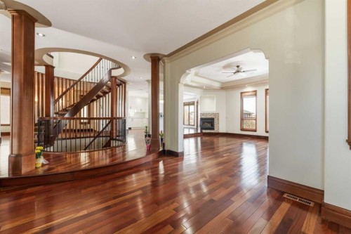 8 Coulee Park Sw, Calgary, AB - Indoor Photo Showing Other Room