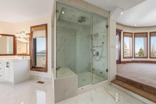 8 Coulee Park Sw, Calgary, AB - Indoor Photo Showing Bathroom