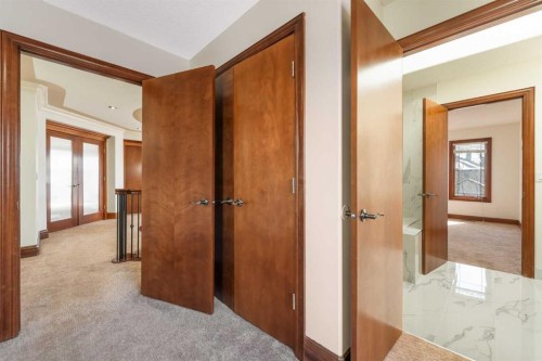 8 Coulee Park Sw, Calgary, AB - Indoor Photo Showing Other Room