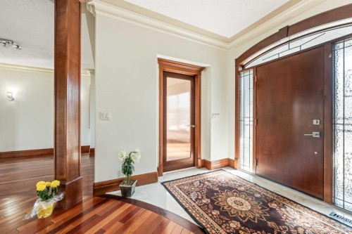 8 Coulee Park Sw, Calgary, AB - Indoor Photo Showing Other Room