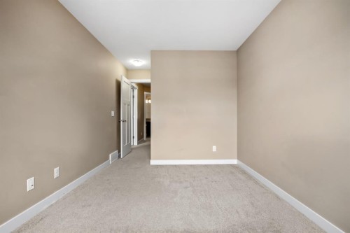 309 Skyview Ranch Grove Ne, Calgary, AB - Indoor Photo Showing Other Room