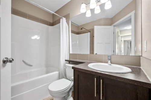 309 Skyview Ranch Grove Ne, Calgary, AB - Indoor Photo Showing Bathroom