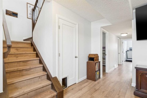 60 Erin Meadow Way Se, Calgary, AB - Indoor Photo Showing Other Room