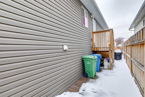 60 Erin Meadow Way Se, Calgary, AB - Outdoor With Exterior
