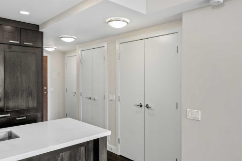 314-222 Riverfront Avenue Sw, Calgary, AB - Indoor