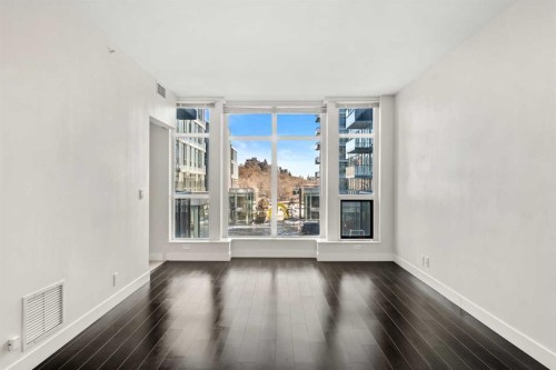 314-222 Riverfront Avenue Sw, Calgary, AB - Indoor