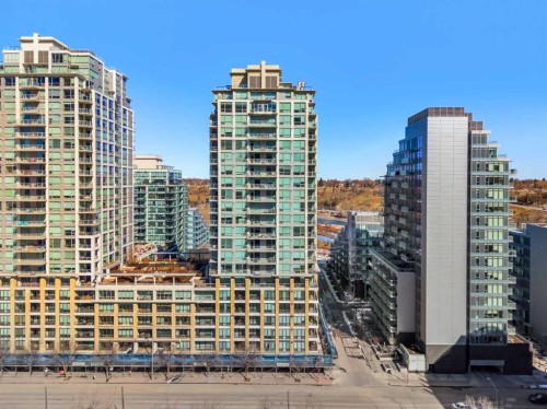 314-222 Riverfront Avenue Sw, Calgary, AB - Outdoor With Facade