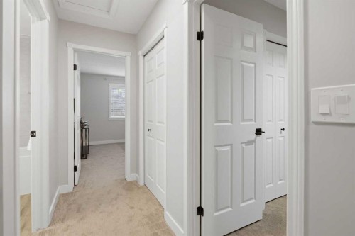 3426 5 Avenue Nw, Calgary, AB - Indoor Photo Showing Other Room