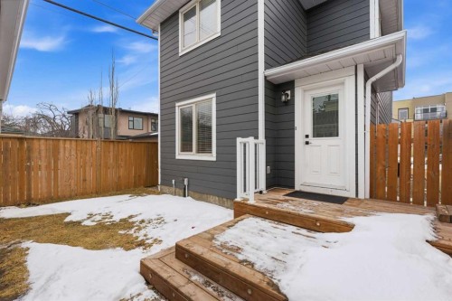 3426 5 Avenue Nw, Calgary, AB - Outdoor