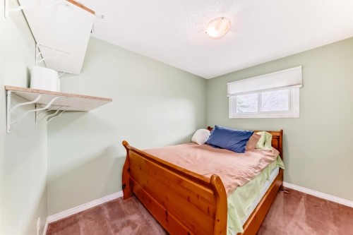 36 Castleglen Way Ne, Calgary, AB - Indoor Photo Showing Bedroom