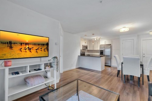 3104-11 Mahogany Row Se, Calgary, AB - Indoor