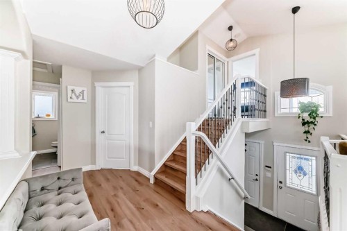 172 Sunset Heights, Crossfield, AB - Indoor Photo Showing Other Room