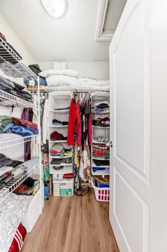 172 Sunset Heights, Crossfield, AB - Indoor With Storage