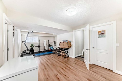 172 Sunset Heights, Crossfield, AB - Indoor