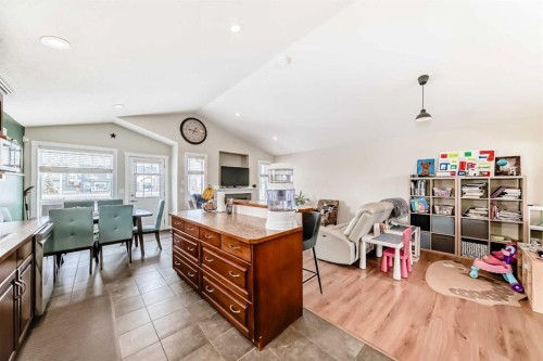 172 Sunset Heights, Crossfield, AB - Indoor