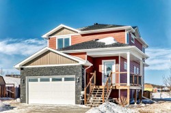 302 Valarosa Place  Didsbury, AB T0M 0W0