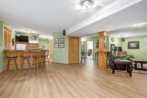 10 Madison Court, Strathmore, AB - Indoor