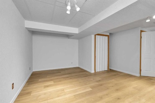 89 Covebrook Place Ne, Calgary, AB - Indoor Photo Showing Other Room