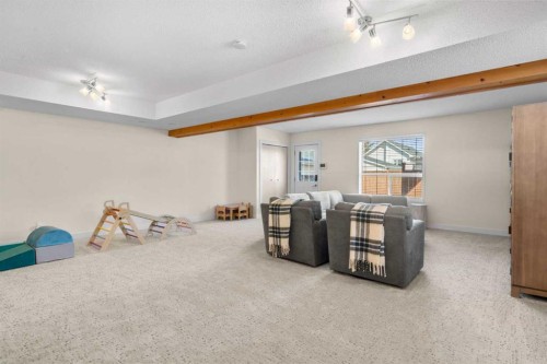 78 Hidden Spring Green Nw, Calgary, AB - Indoor