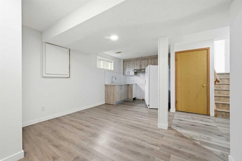 3710 Catalina Boulevard Ne, Calgary, AB - Indoor Photo Showing Other Room