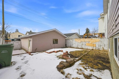 3710 Catalina Boulevard Ne, Calgary, AB - Outdoor