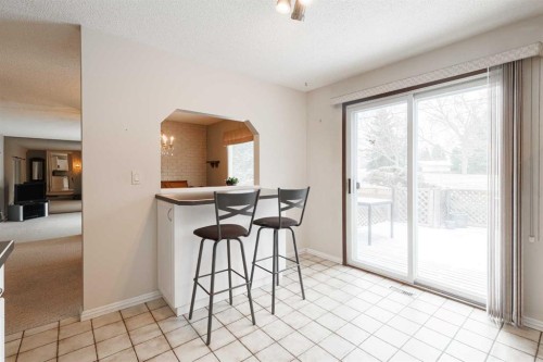 3035 Cedar Ridge Drive Sw, Calgary, AB - Indoor Photo Showing Other Room