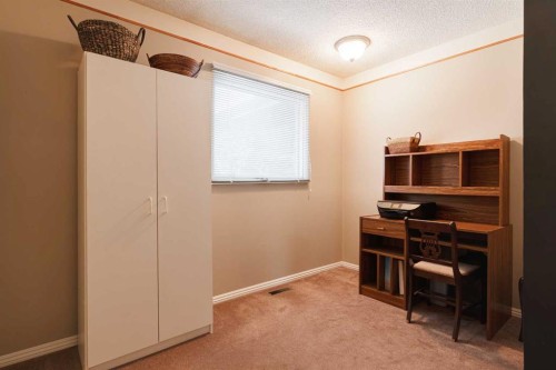 3035 Cedar Ridge Drive Sw, Calgary, AB - Indoor Photo Showing Other Room