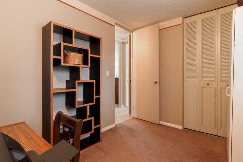 3035 Cedar Ridge Drive Sw, Calgary, AB - Indoor