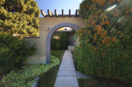 3035 Cedar Ridge Drive Sw, Calgary, AB - Outdoor