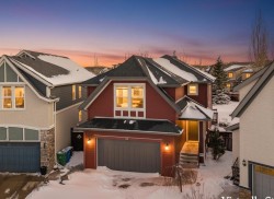 25 Mahogany Square SECalgary, AB T3M 0T1