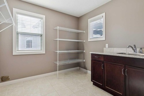 25 Mahogany Square Se, Calgary, AB - Indoor