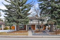 736 Lake Bonavista Drive SE Calgary, AB T2J 0N1
