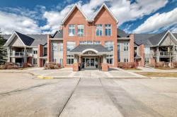 276-15 Everstone Drive SW Calgary, AB T2Y 5B5