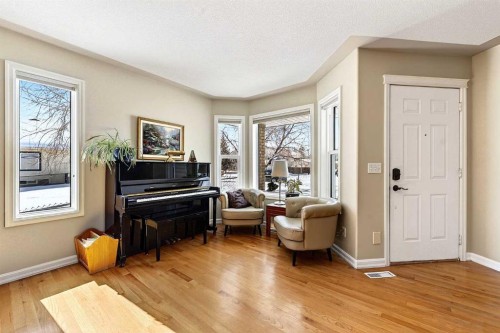 219 Hidden Ranch Circle Nw, Calgary, AB - Indoor