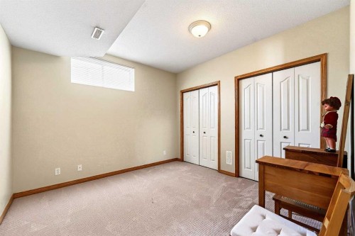 219 Hidden Ranch Circle Nw, Calgary, AB - Indoor Photo Showing Other Room