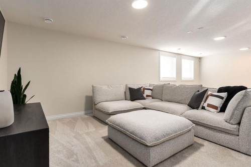 665 Legacy Woods Circle Se, Calgary, AB - Indoor Photo Showing Living Room