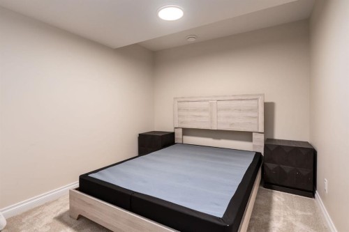 665 Legacy Woods Circle Se, Calgary, AB - Indoor Photo Showing Bedroom