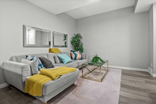 243 Silver Spruce Grove Sw, Calgary, AB - Indoor