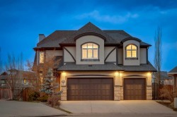 151 Mahogany Bay SE Calgary, AB T3M 0Y2