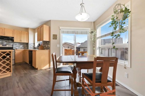 40 Eversyde Circle Sw, Calgary, AB - Indoor