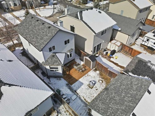 40 Eversyde Circle Sw, Calgary, AB - Outdoor