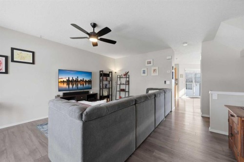 40 Eversyde Circle Sw, Calgary, AB - Indoor