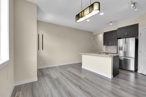 249 Sage Hill Grove Nw, Calgary, AB - Indoor Photo Showing Kitchen